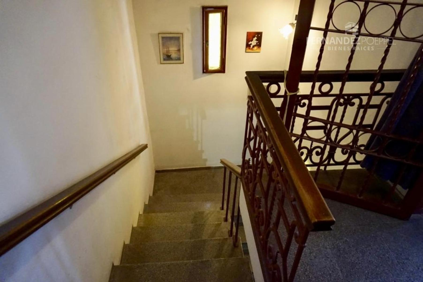 SE VENDE Casa Dos Pisos 6D 2B Cuarta Oeste Ciudad Mendoza — foto 11