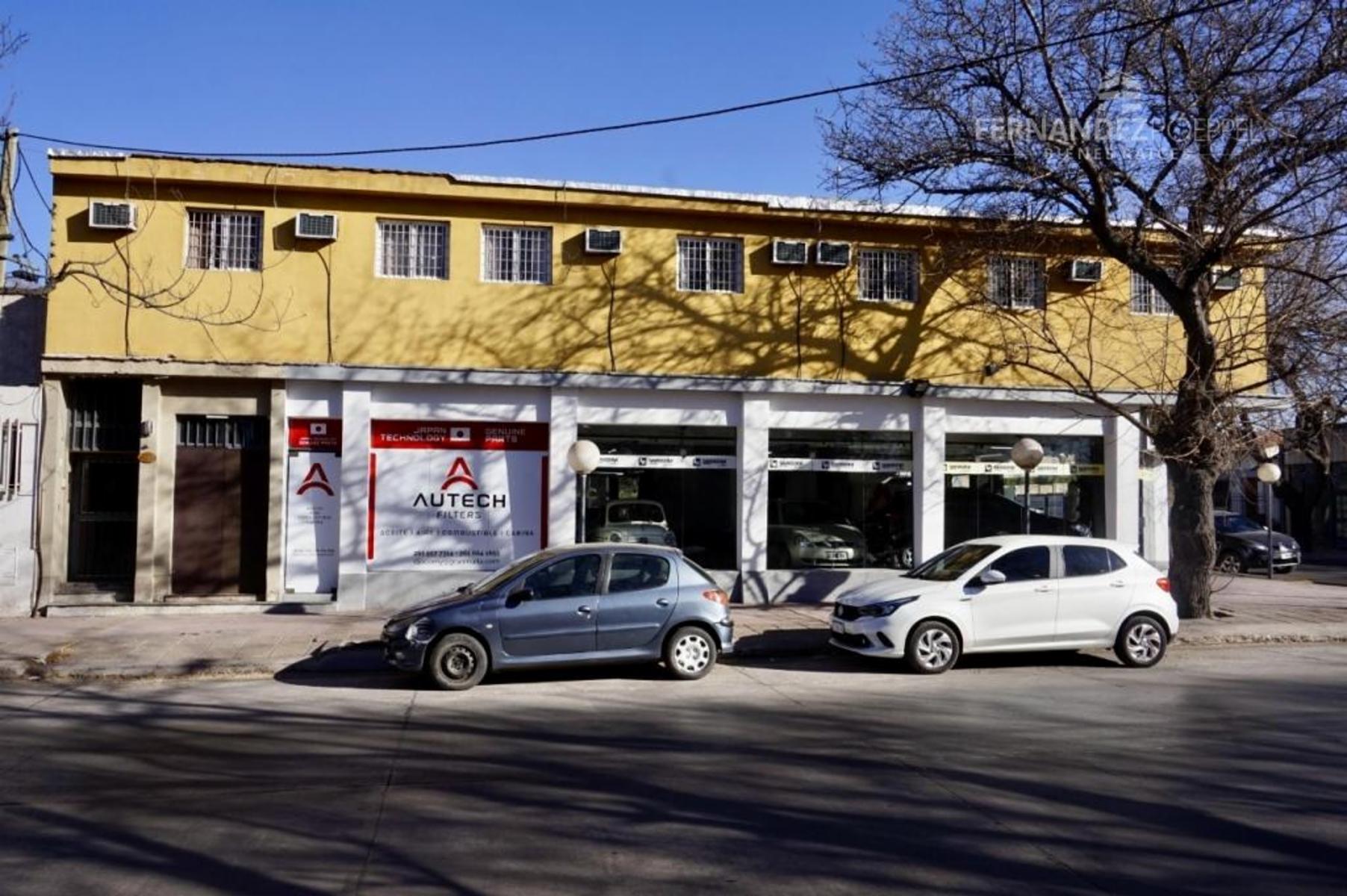 SE ALQUILA Local Comercial Esquina 237 m2 Saavedra San Jose Guaymallen - 24