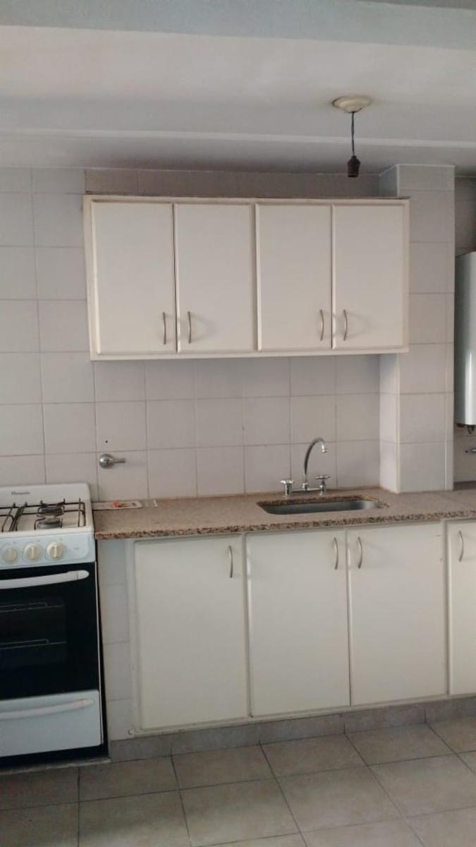 Dpto 2 Dormitorio - Pellegrini 833-Planta Baja con Patio — foto 10