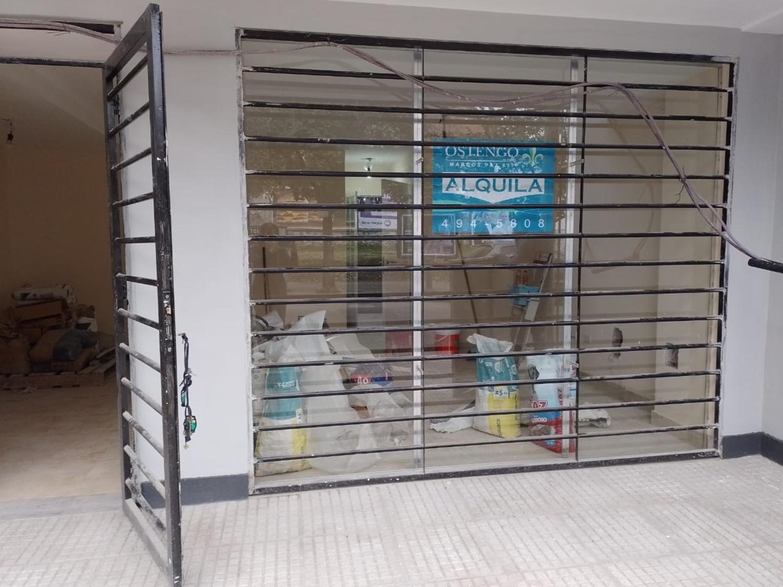 LOCAL COMERCIAL- MORENO 90 - 1