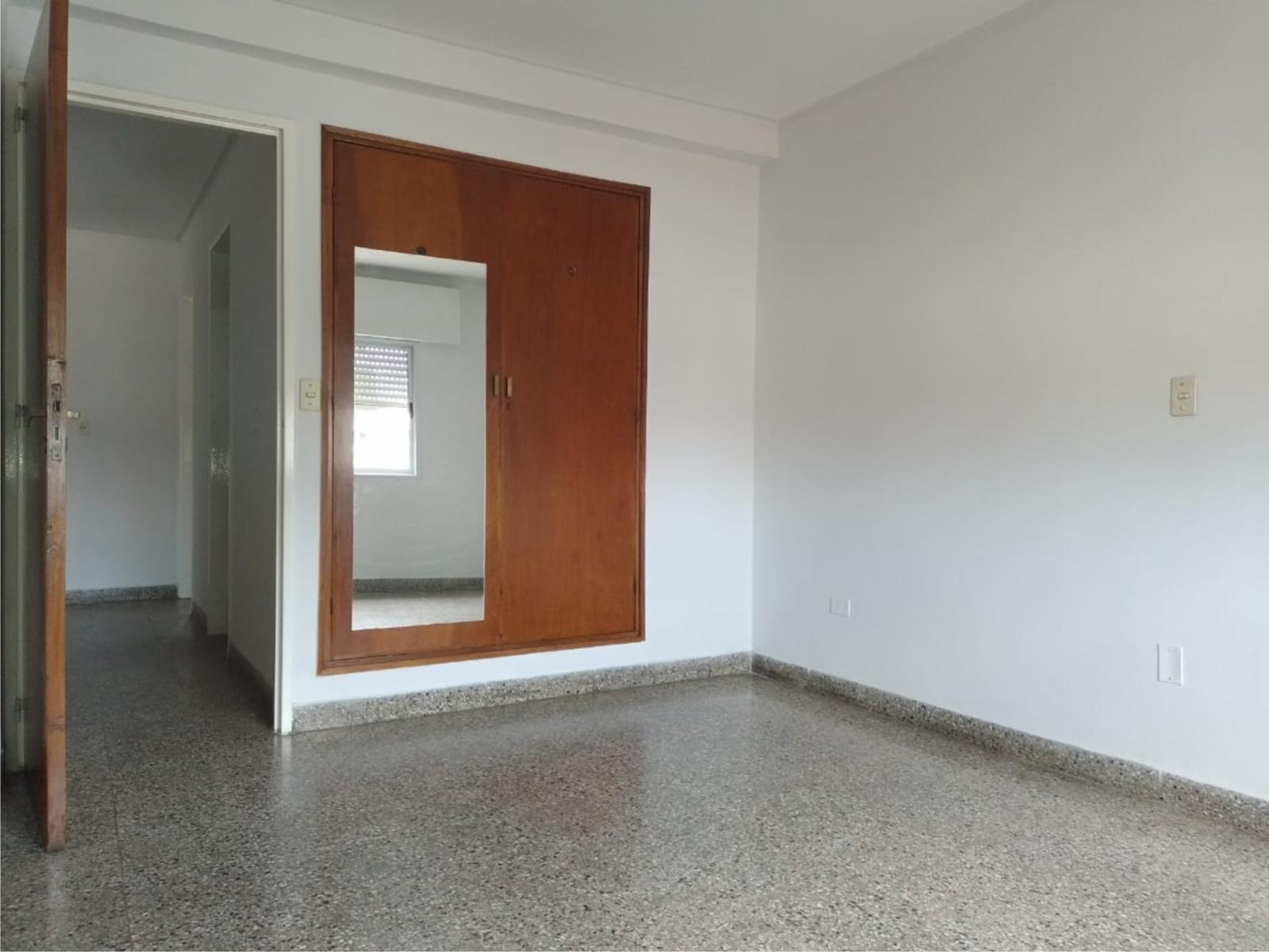 Bº NORTE-DPTO. 3 dorm. con Dep de Servicio y Cochera — foto 9