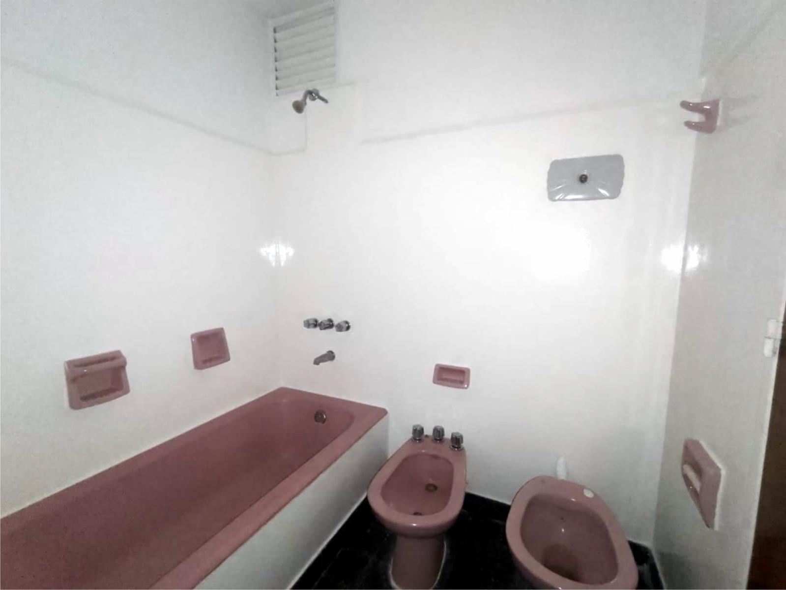 Bº NORTE-DPTO. 3 dorm. con Dep de Servicio y Cochera — foto 11