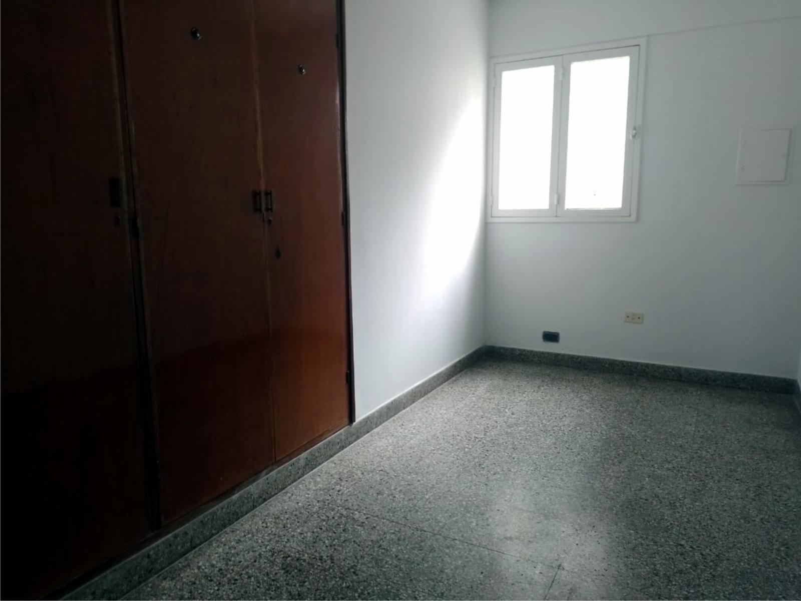 Bº NORTE-DPTO. 3 dorm. con Dep de Servicio y Cochera — foto 13