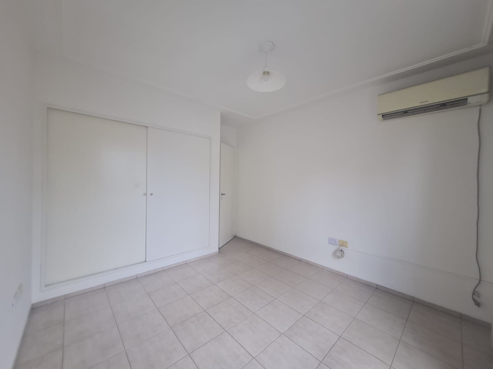 BALCARCE 873- 2DORM-COCHERA — foto 2