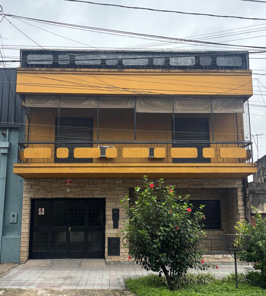 12 de Octubre 629-Casa de 4 dormitorios