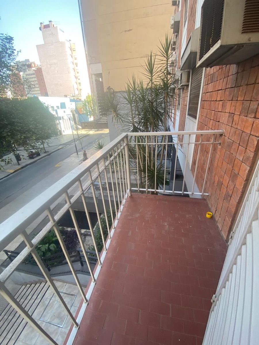 Excelente Ubicación-Oficina 90 m2 - 2