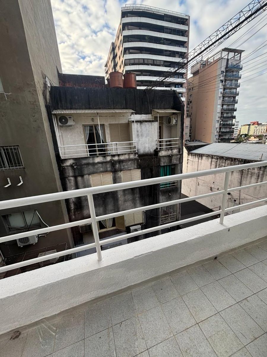 Bº Norte- Dpto de 2 dormitorios - 6