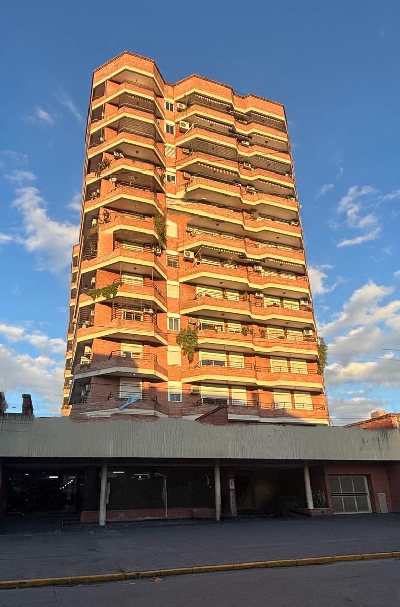 Plazoleta Mitre-Venta- Dpto de 2 dormitorios - 1