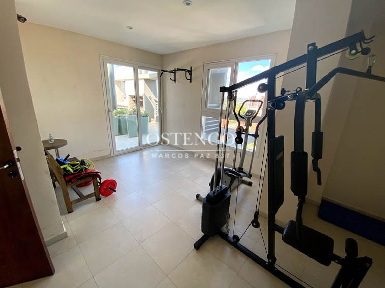Bº NORTE-ALQUILER-EXCELENTE DPTO DE 1 DORMITORIO C/COCHERA - 10