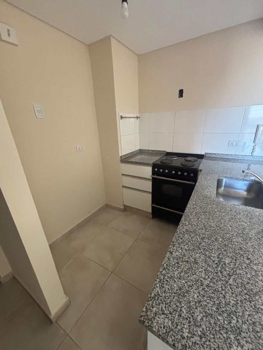 Bº NORTE-VENTA-DPTO DE 1 DORMITORIO - 4