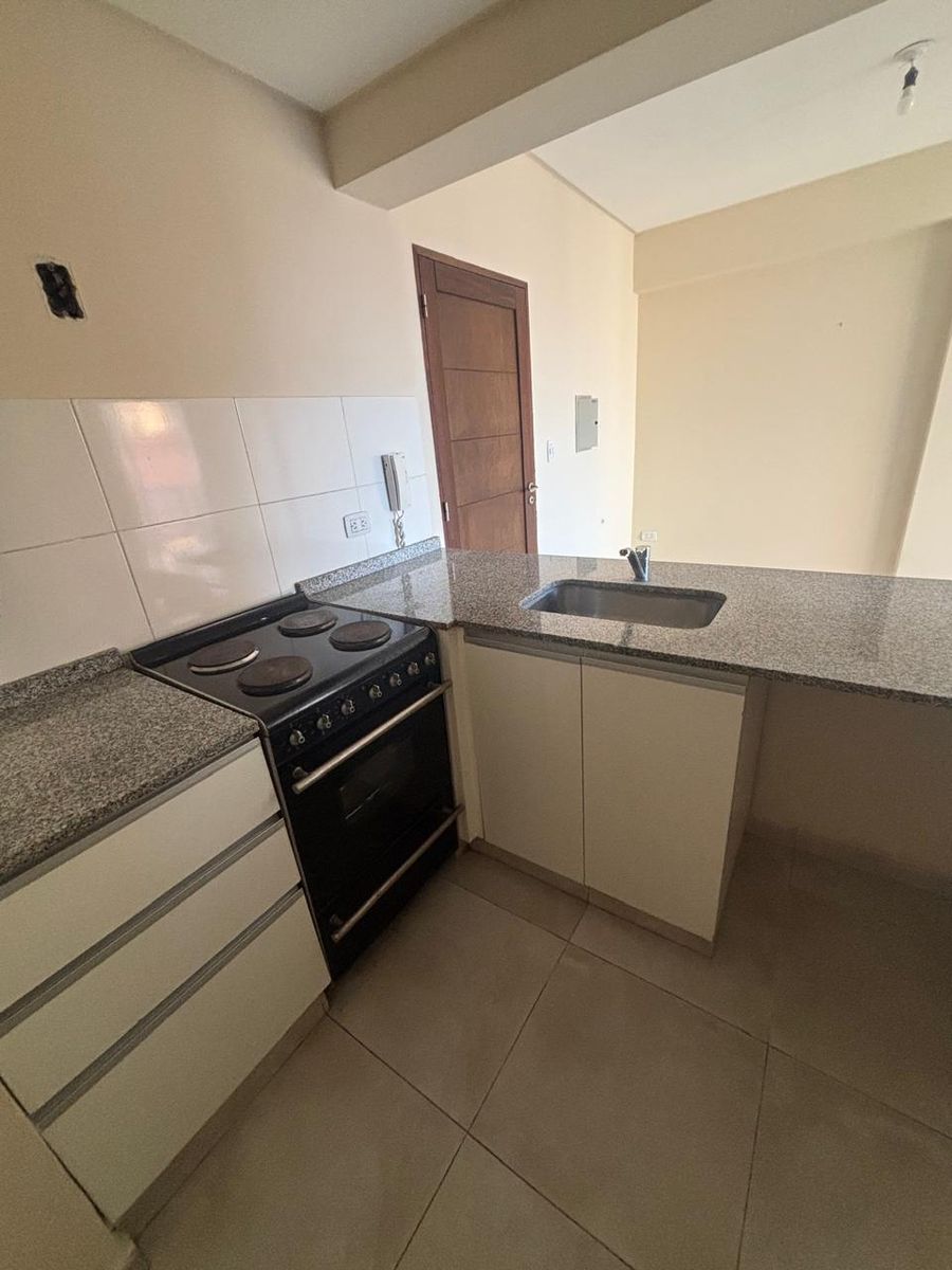 Bº NORTE-VENTA-DPTO DE 1 DORMITORIO - 7