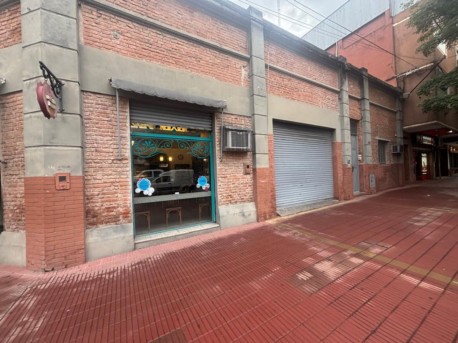 EXCELENTE LOCAL ESQUINA -ALQUILO-IDEAL PANADERIA - 2