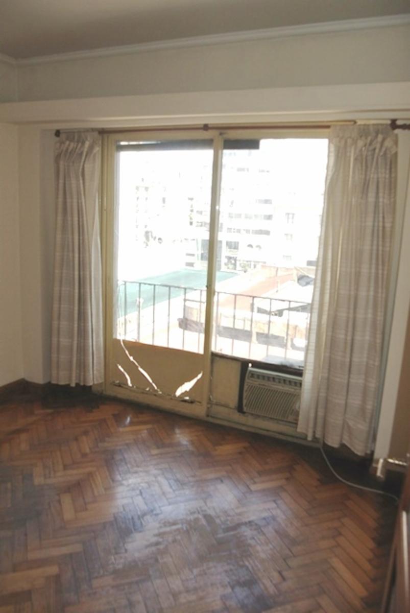 ALQUILER OFICINA AMBIENTE DIVIDIDO APTO PROFESIONAL - 12