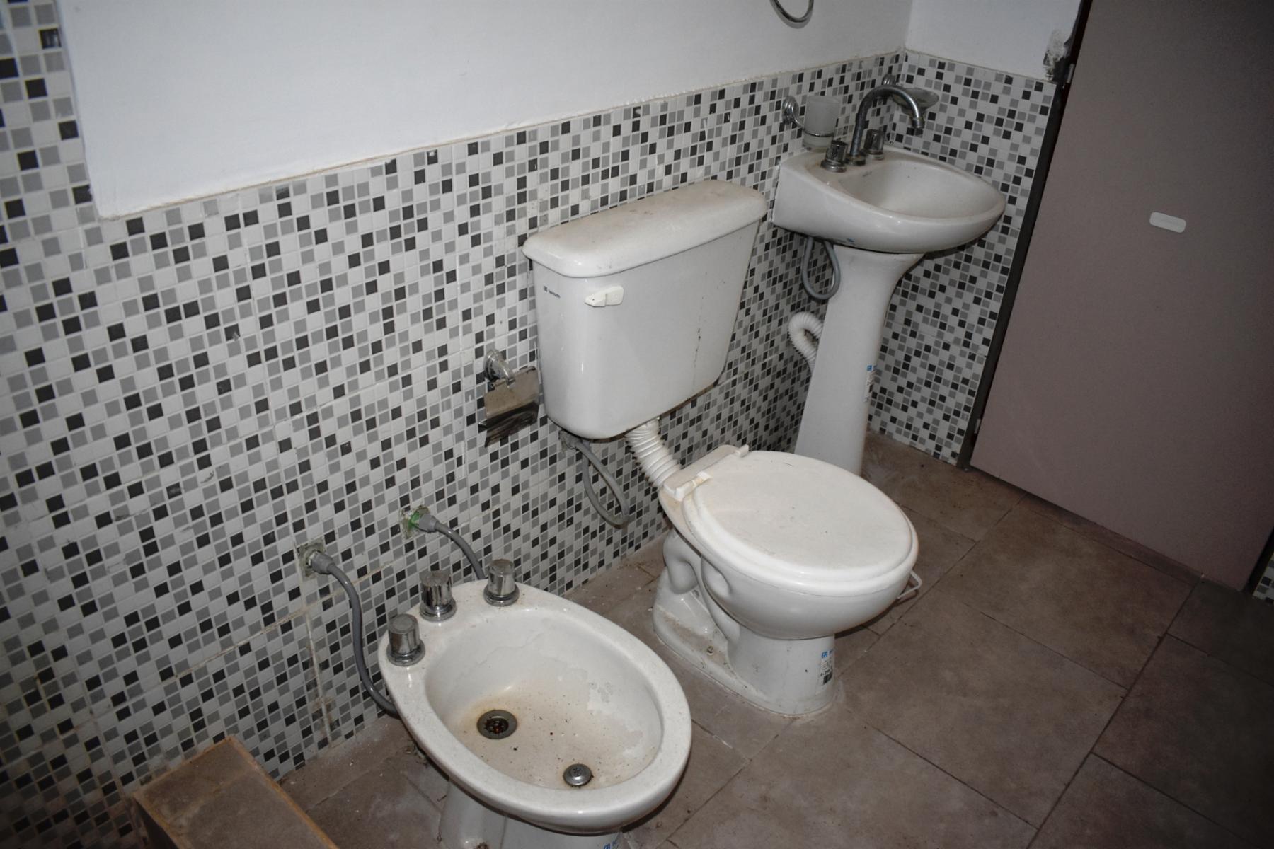 OPORTUNIDAD - RETASADA. Casa en Mercedes Buenos Aires - Calle 50 e/ 7 y 9- Dólares 33000 — foto 3