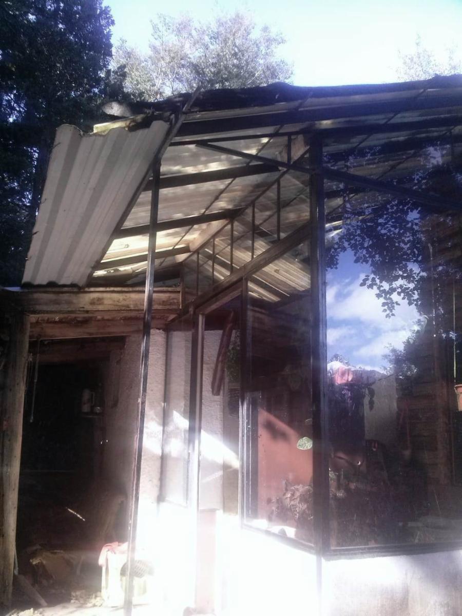 Laguna El Trébol, Fracción Terreno 2300 m2 con Cabaña 2 habitaciones. — foto 4