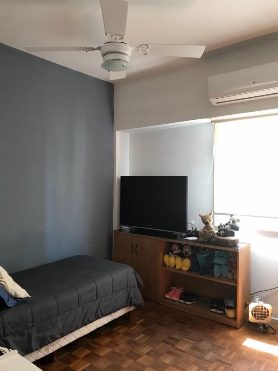 Belgrano R. - 4 ambientes - Piso alto - Luz - Cochera+Baulera - Venta Urgente — foto 10