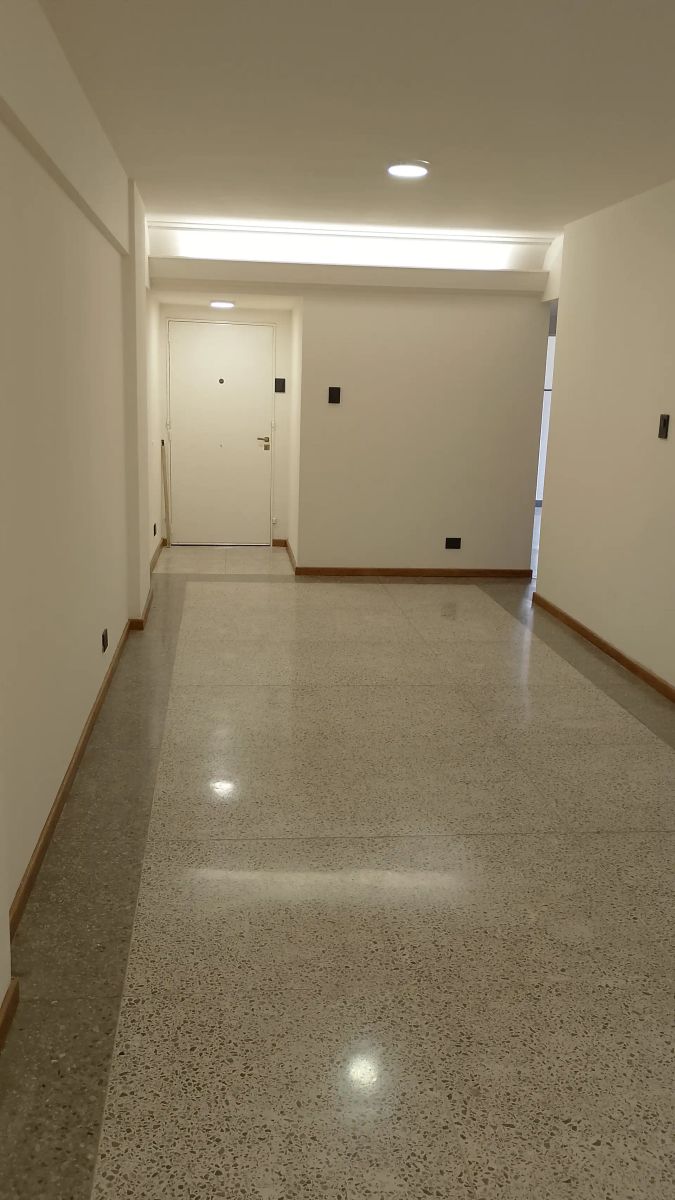 Dpto. 4 amb. c/cochera en Ramos Centro — foto 2