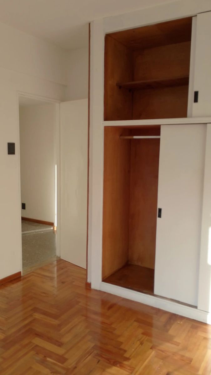Dpto. 4 amb. c/cochera en Ramos Centro — foto 6