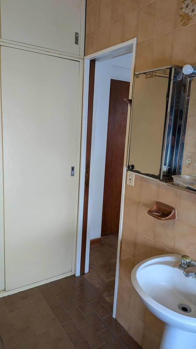 CASA 4 AMB. EN DOS PLANTAS S/LOTE 236 M2 - 22