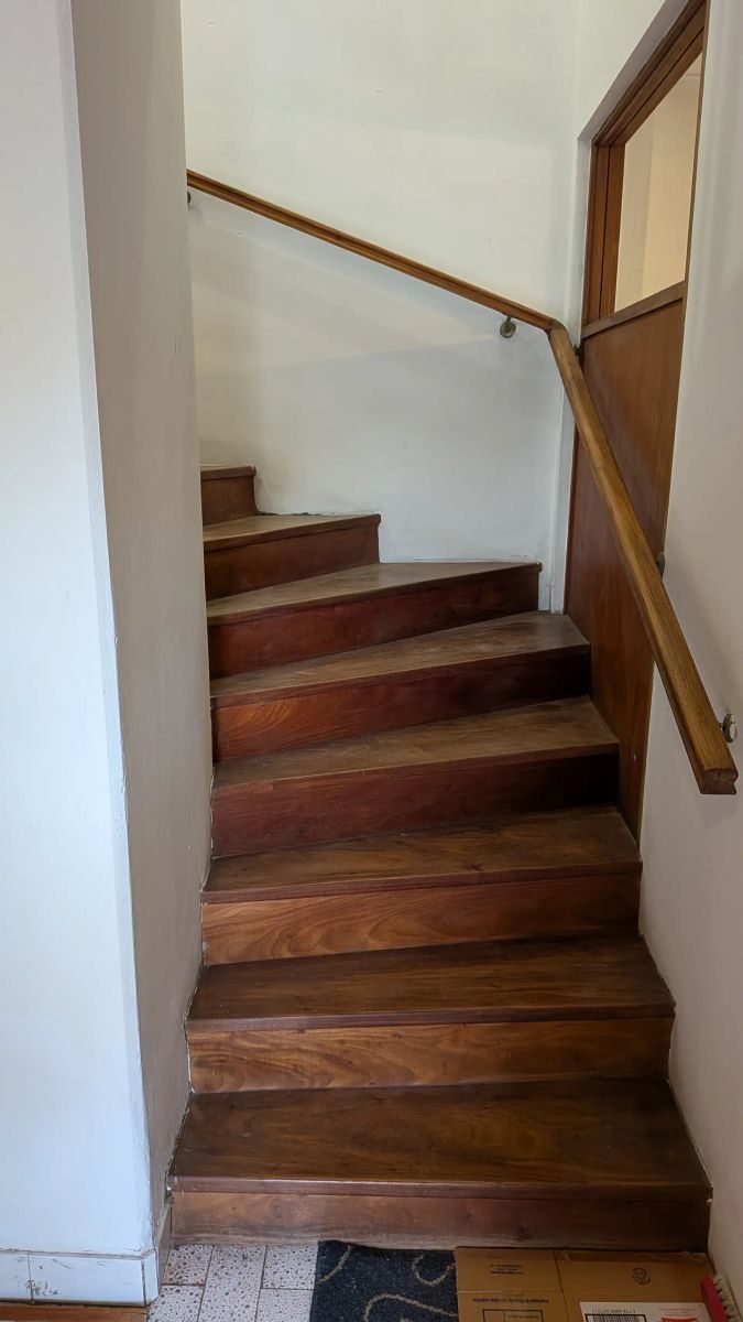 Casa 4 Amb. en dos plantas s/lote 236 M2. - 6