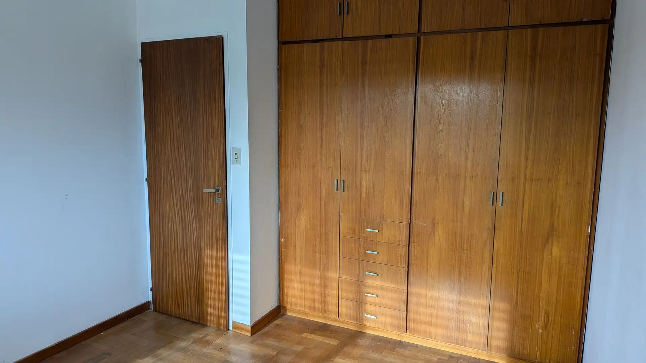 Casa 4 Amb. en dos plantas s/lote 236 M2. - 15