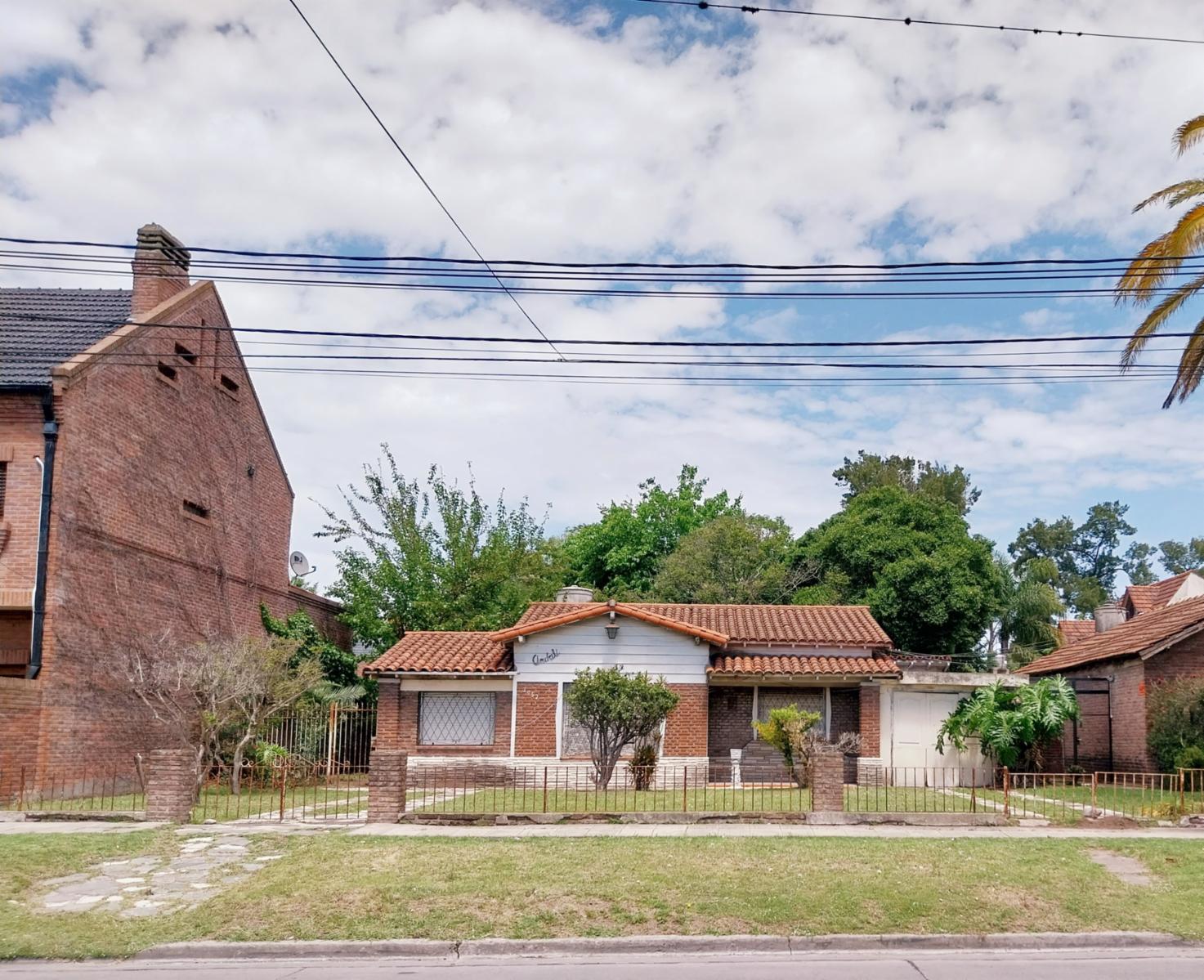 CASTELAR NTE. LOTE 761 MT2.. Av. Alem 3000