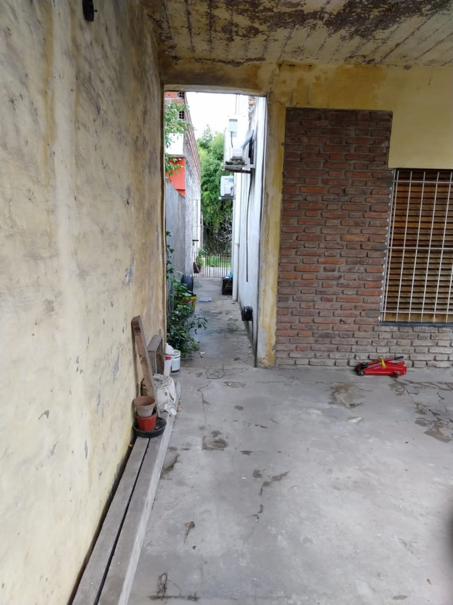 Casa a la venta en excelente zona de bella vista — foto 3