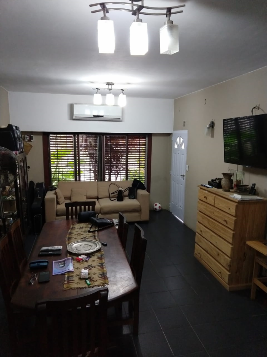 Casa a la venta en excelente zona de bella vista — foto 4