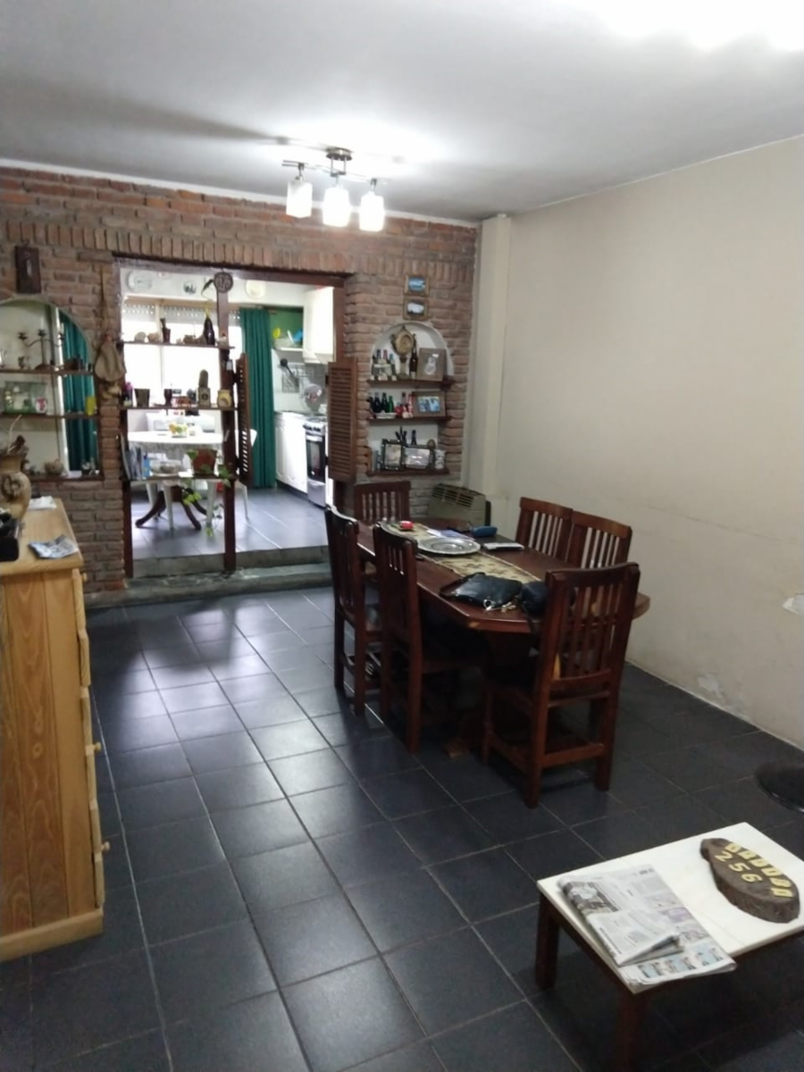 Casa a la venta en excelente zona de bella vista — foto 5