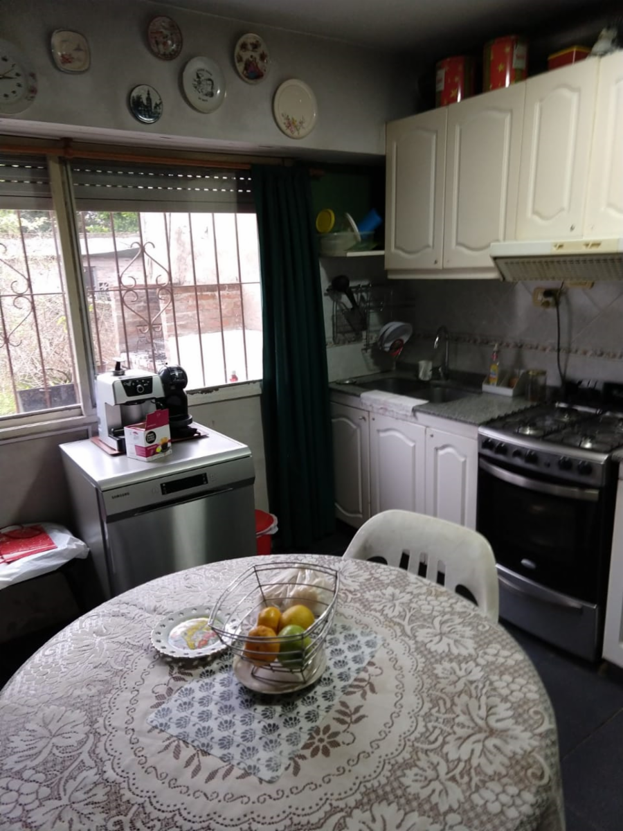 Casa a la venta en excelente zona de bella vista — foto 9