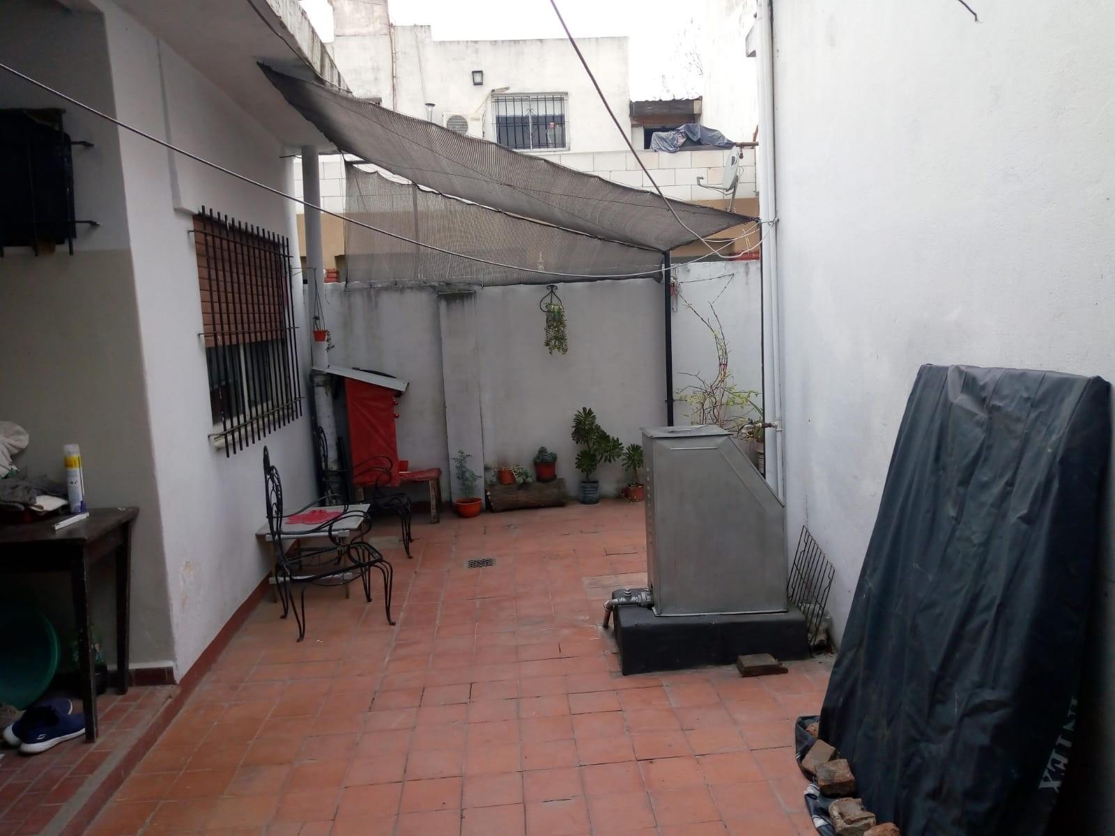 Casa + departamento en venta, W. C. Morris, Hurlingham — foto 10