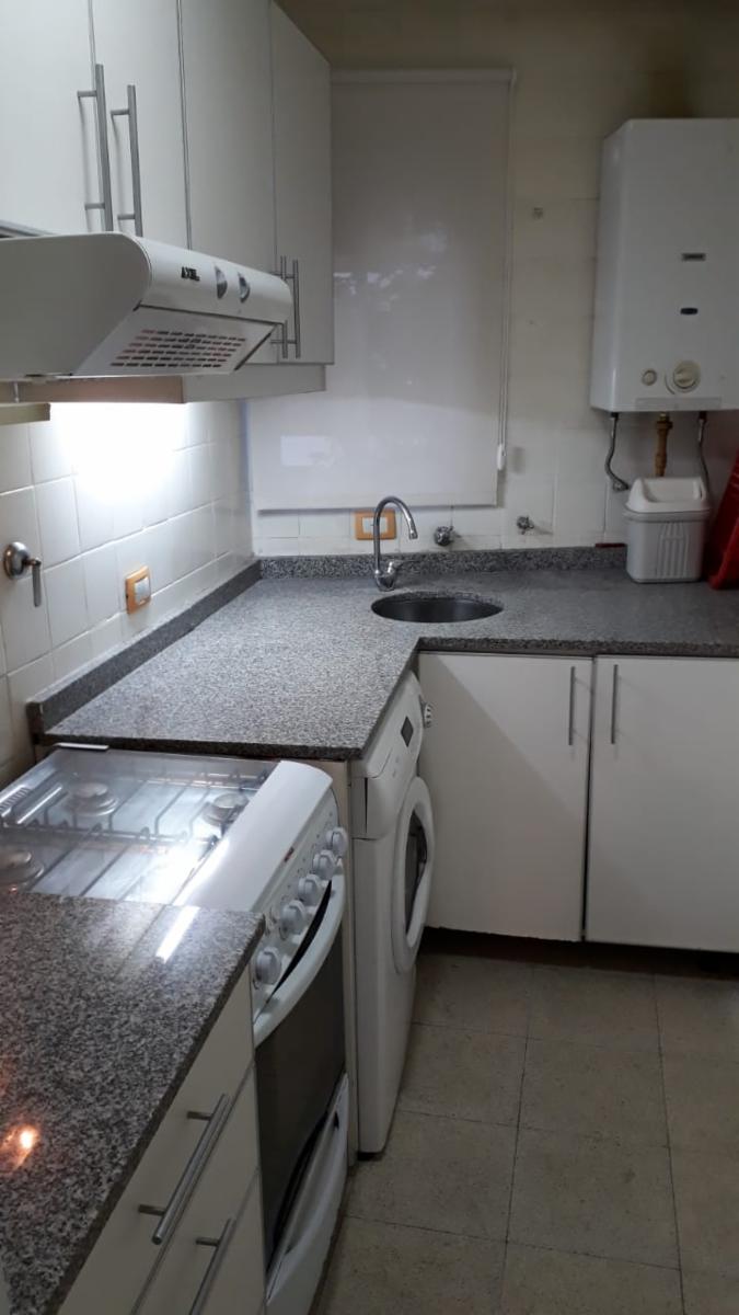 Vendo en Recoleta. 3 Ambientes. Balcón al frente — foto 6
