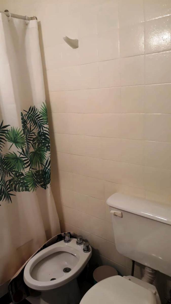 Vendo en Recoleta. 3 Ambientes. Balcón al frente — foto 10