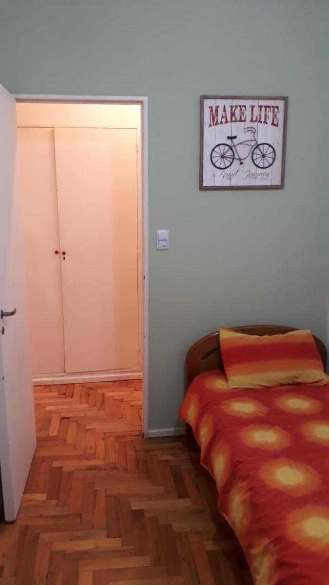 Vendo en Recoleta. 3 Ambientes. Balcón al frente — foto 11