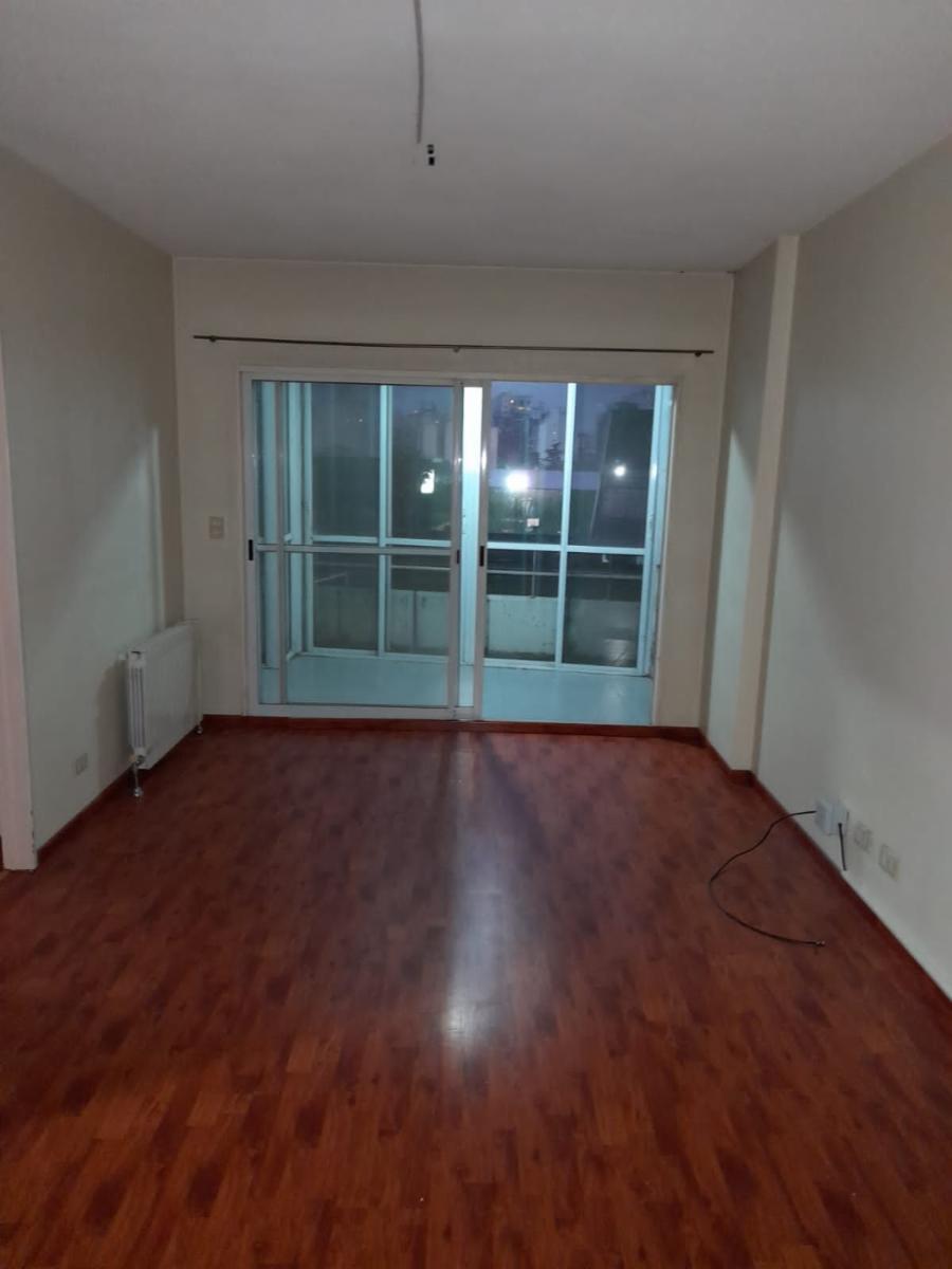 Caballito Alquiler Amplio Dos Ambientes con Balcon y Vista Abierta - 4