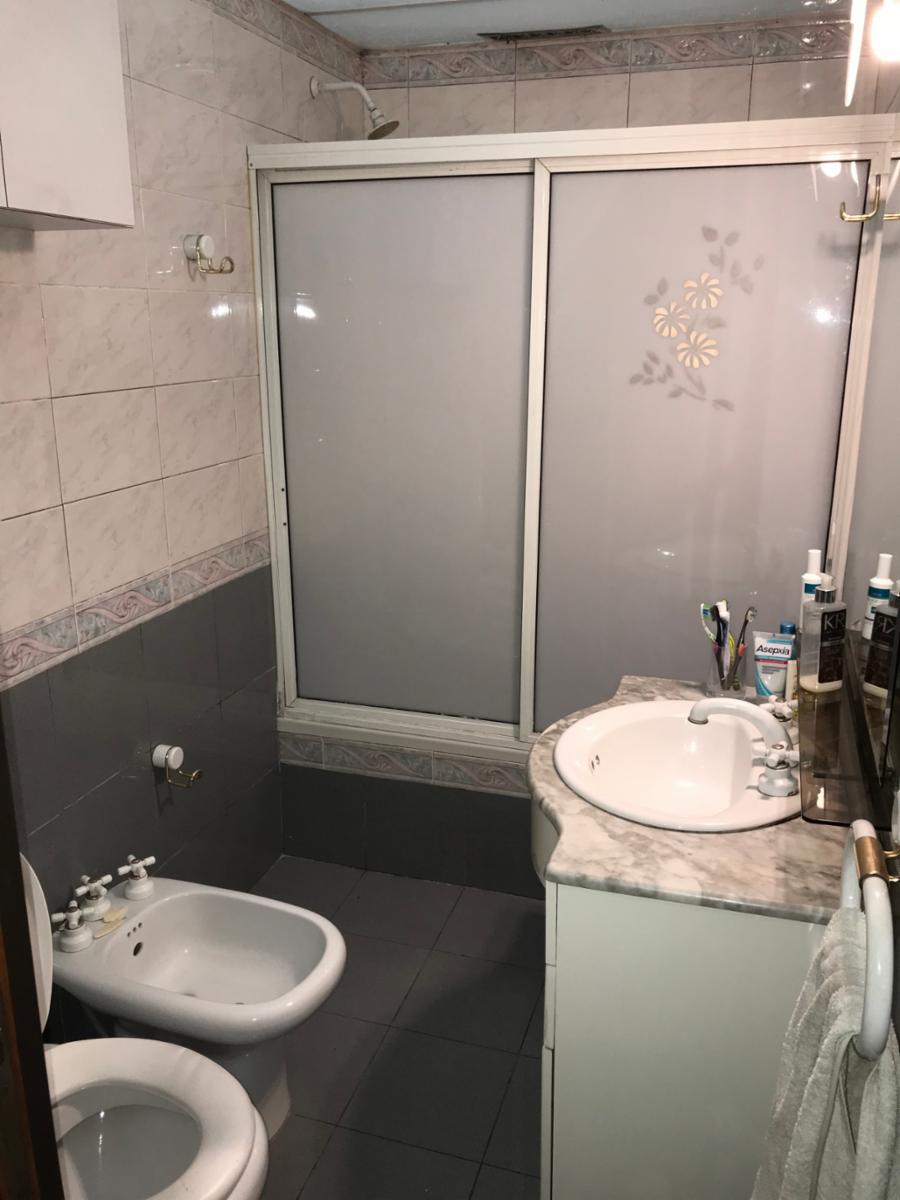 EXCELENTE Chalet 3 amb.con piscina y quincho s/lote 10 x 40 — foto 15