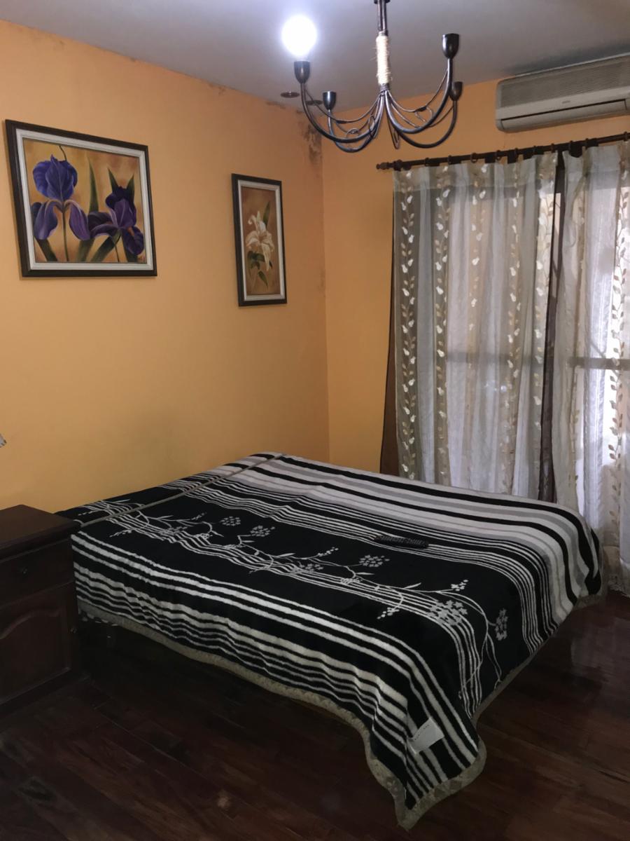 Excelente chalet en 2 plantas 4 ambientes con gran fondo libre, piscina de hormigon y depto al fondo ACEPTO DEPTO o PH MENOR VALOR ACEPTO VALORES — foto 7