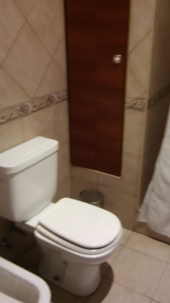 ExcelenteP.h En Planta Alta 3 Ambientes Amplios Con Patio Y Lavadero