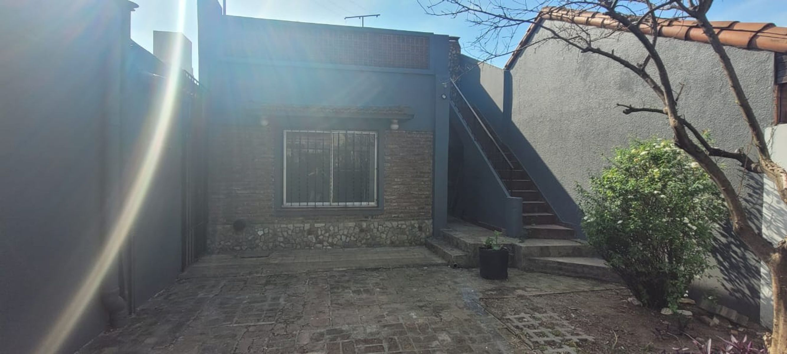 Chalet 3 Amb.con Dependencias Frente A Pza Belgrano — foto 7