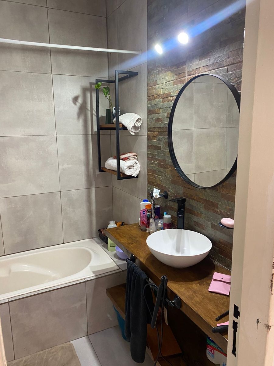 Casa Con Pileta En 2 Plantas Ideal 2 Flias. - 8