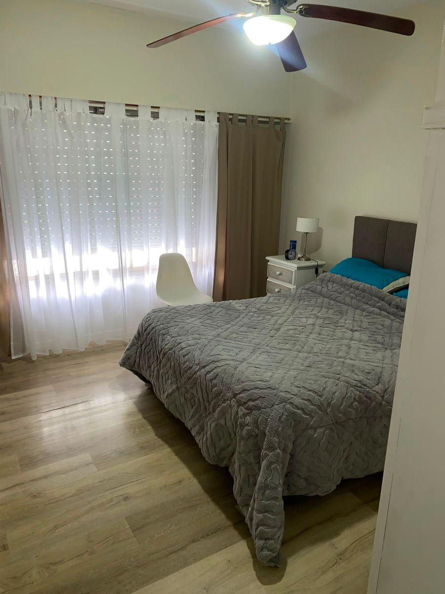 Chalet 4 Ambientes Sobre Lote De 10 X 30 Mts Con Gran Fondo Libre Tomo Depto 3 Amb. - 5