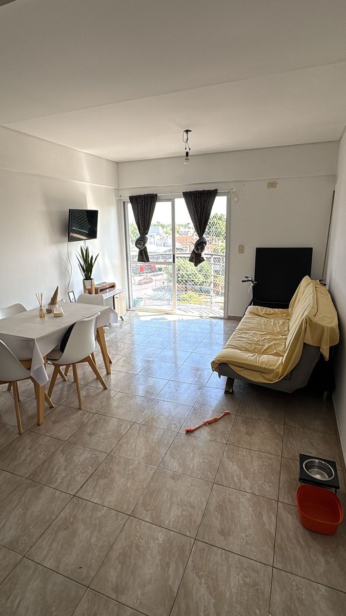 Departamento 2 Ambientes Al Frente Con Balcon Frente Al Metrobus... - 9