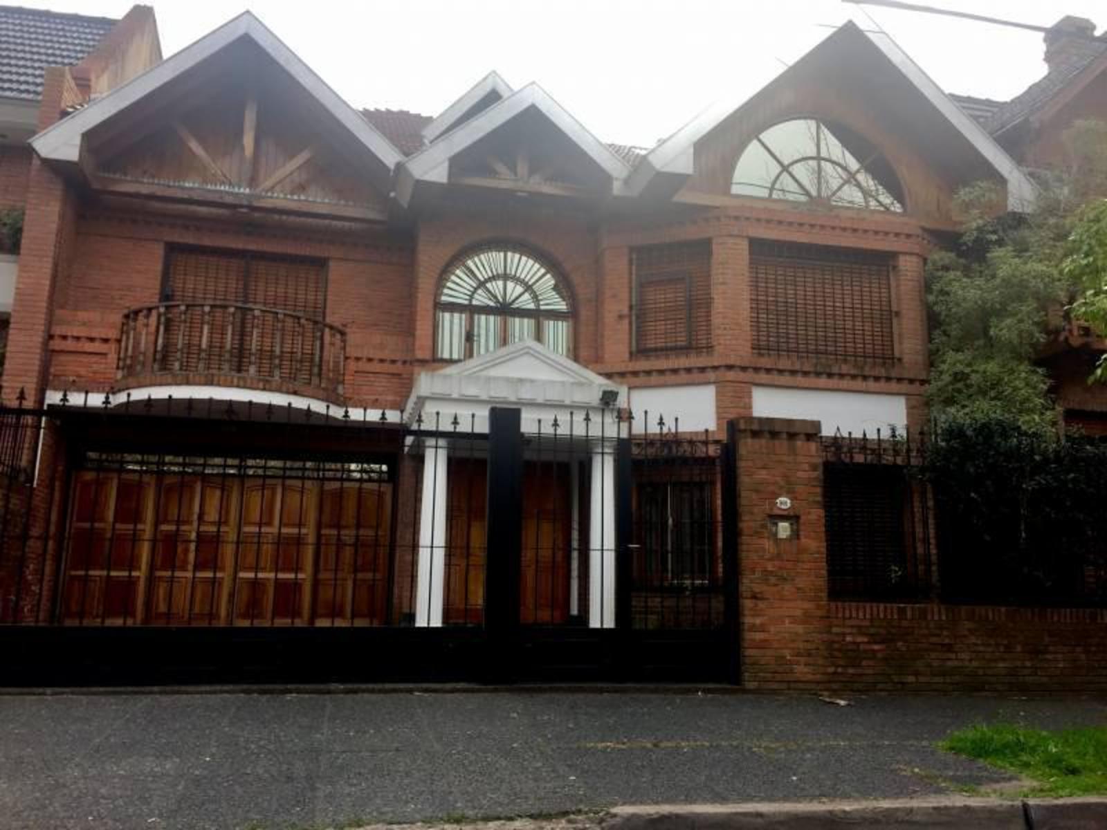 ALQUILER MARTINEZ prox. Av. Libertador, Parana, y estacion de tren.chalet 3 ptas. - 2