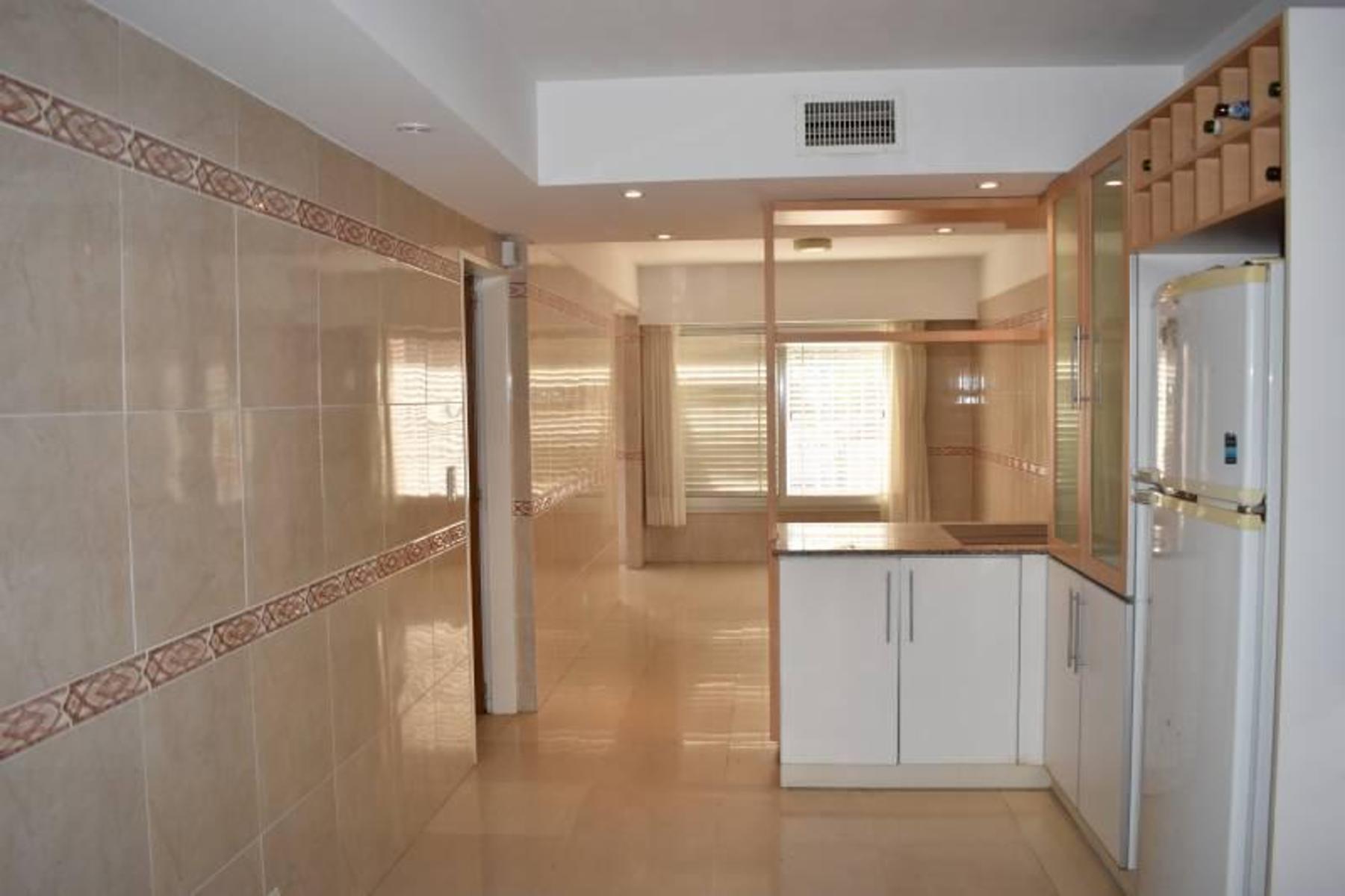 ALQUILER MARTINEZ prox. Av. Libertador, Parana, y estacion de tren.chalet 3 ptas. - 3