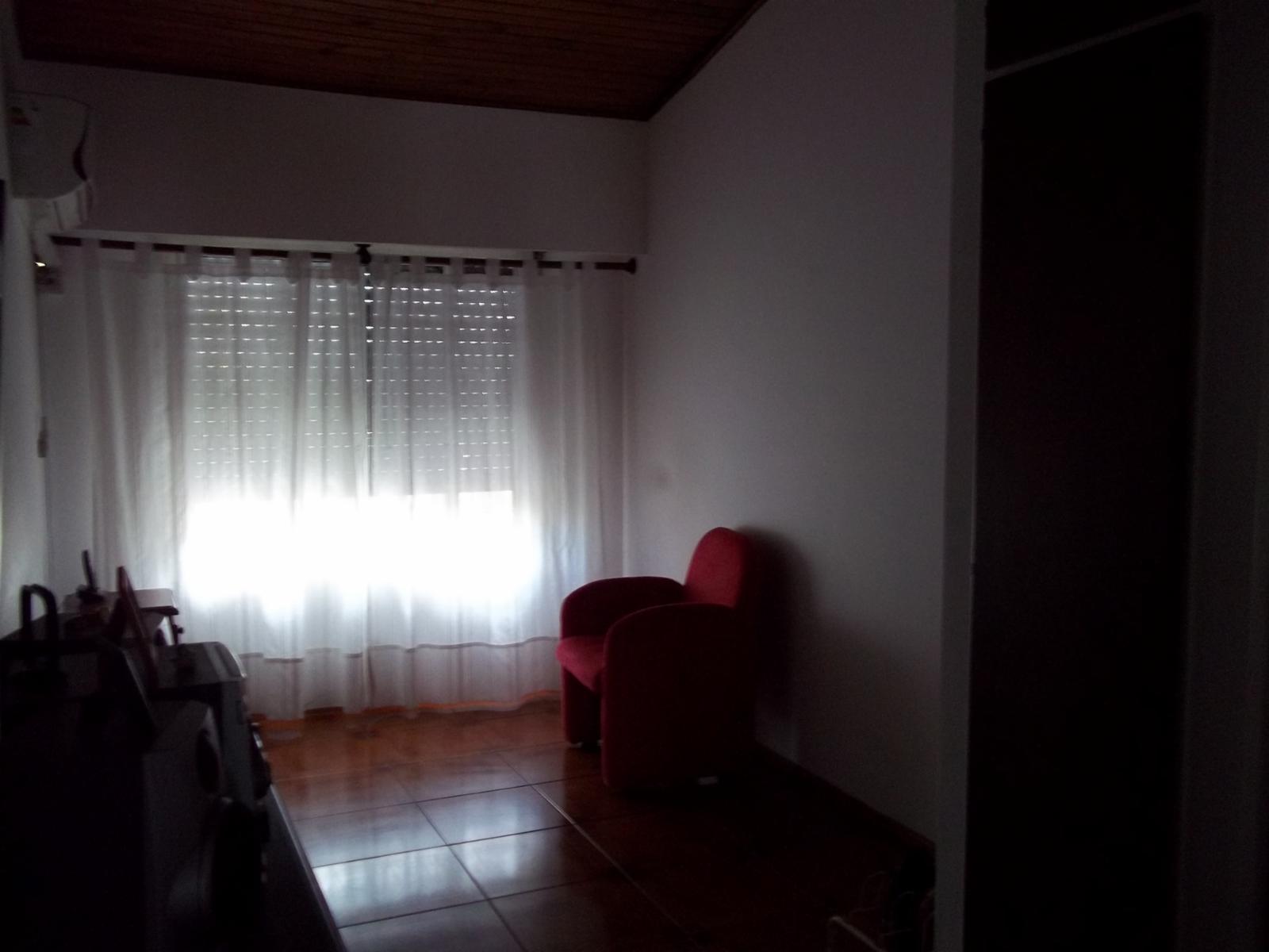 Olivos Unicenter,"IDEAL OFICINAS" zona ideal por accesos rapidos a CABA, en zona de oficinas para todo destino, frente al A.C.A., duplexo oficinas, y/o vivienda. 5 amb cochera — foto 11