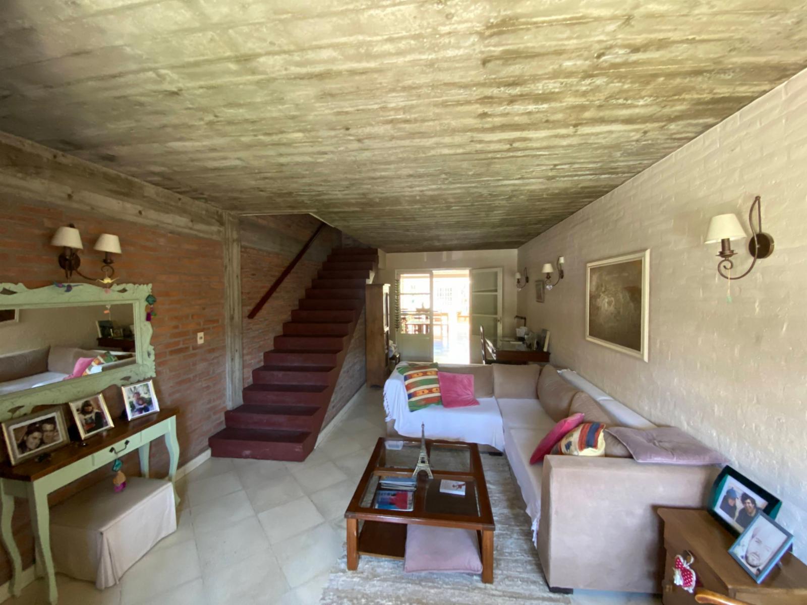Martinez Chalet Excelente Constr/y Estilo (Prox. Zona Comercial, Bancos, Unicenter) — foto 13