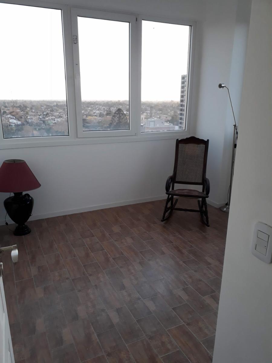 Alquilo Piso De 3 Ambientes - 20