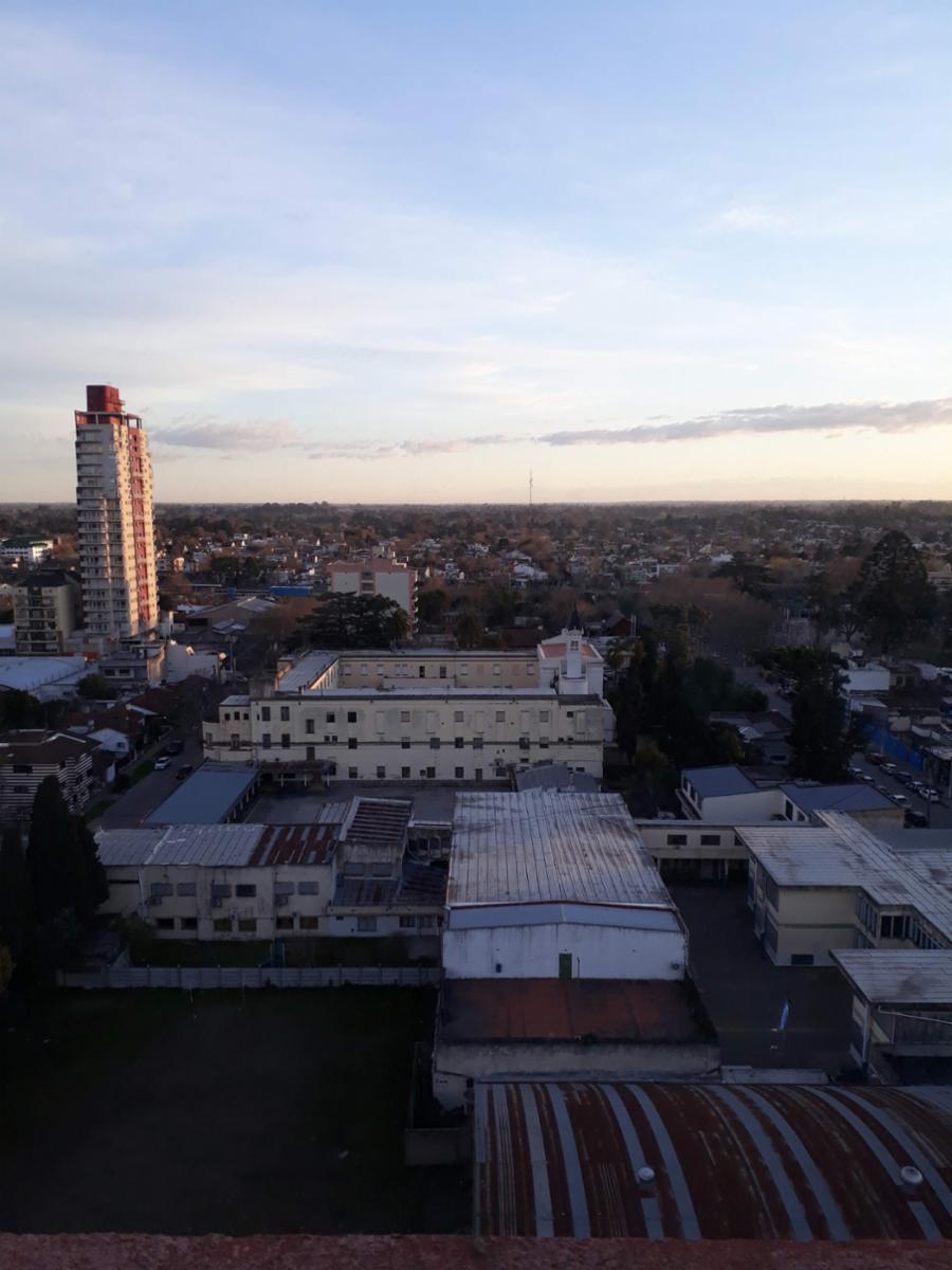 Alquilo Piso De 3 Ambientes - 22