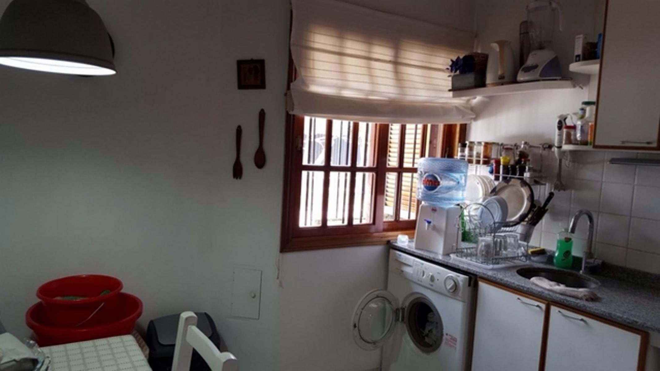 Excelente Triplex Con Garage En Bella Vista — foto 5