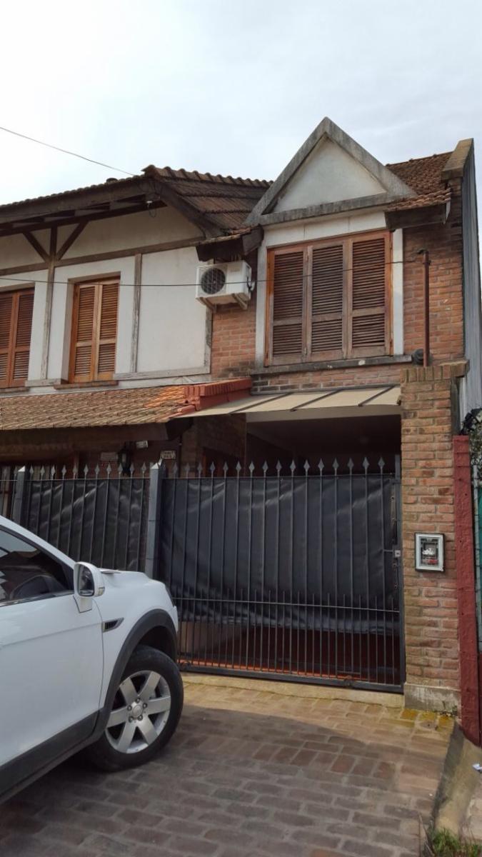 Excelente Triplex Con Garage En Bella Vista — foto 11